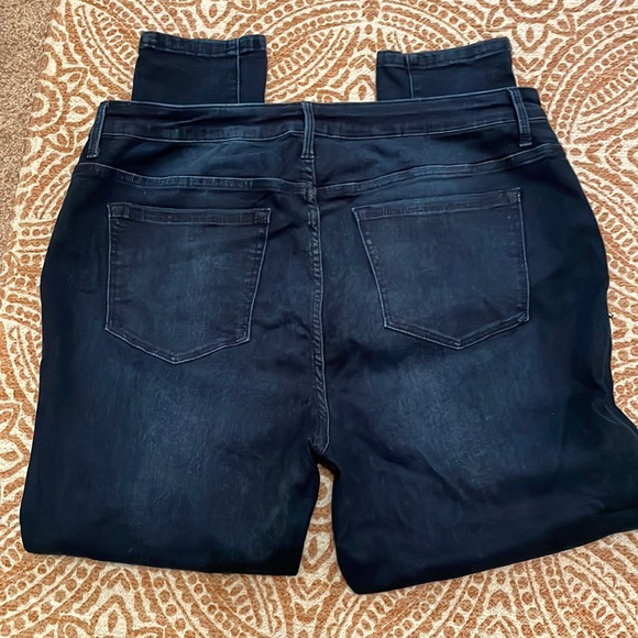 Colleen Lopez - Picture 4 of 6